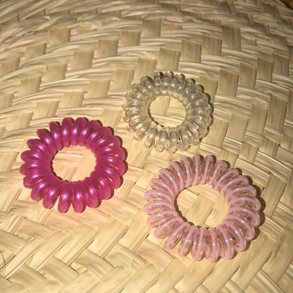 NWT Set of 4 pink/white coil/spiral hair ties - Picture 6 of 8